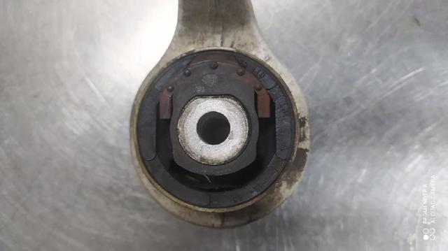8E0407693 VAG Brazo inferior izquierdo de la suspensión delantera comprar Alcalá