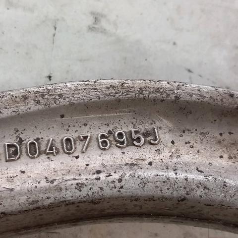 VAG 8E0407693AG Brazo inferior izquierdo de la suspensión delantera comprar Tarragona