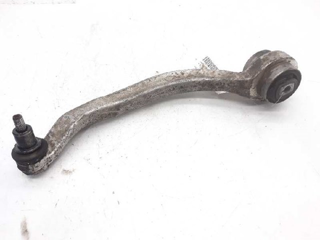 8E0407693AG VAG Brazo inferior izquierdo de la suspensión delantera  en stock Córdoba
