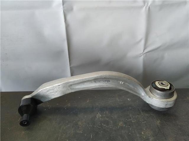 8E0407693AG VAG Brazo inferior izquierdo de la suspensión delantera  en stock Huelva