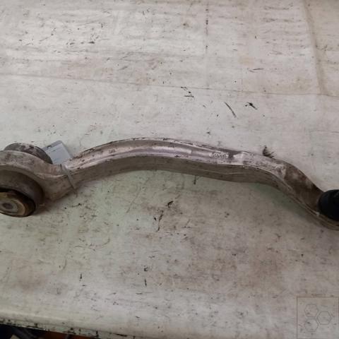 8E0407694AG Brazo inferior derecho de la suspensión delantera  comprar en Reus