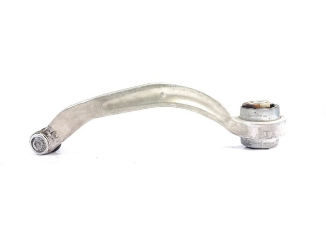 Brazo inferior derecho de la suspensión delantera 8E0407694AG VAG