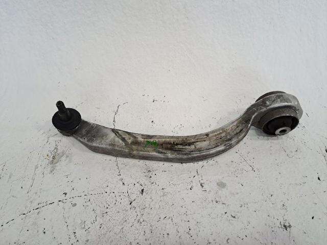 8E0407694AL VAG Brazo inferior derecho de la suspensión delantera  en stock Córdoba