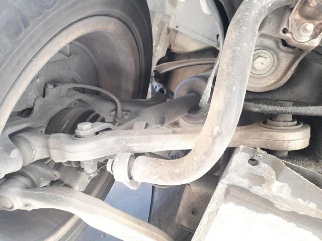 VAG 8E0407694AL Brazo inferior derecho de la suspensión delantera  disponible Valladolid