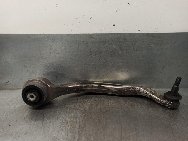 VAG 8E0407694Q Brazo inferior derecho de la suspensión delantera comprar Barcelona