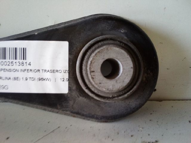8E0501529G VAG Brazo transversal de suspensión trasera  disponible Vigo