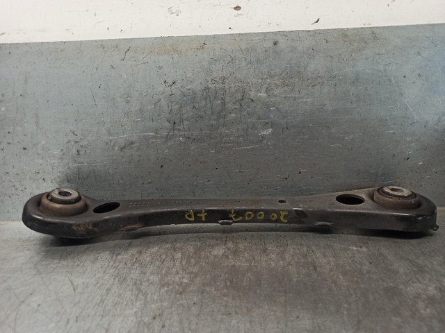 8E0501529P Brazo transversal de suspensión trasera  comprar en Zaragoza