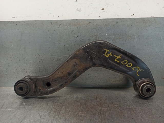 8E0505323M VAG Brazo superior izquierdo de la suspensión trasera  en stock Córdoba