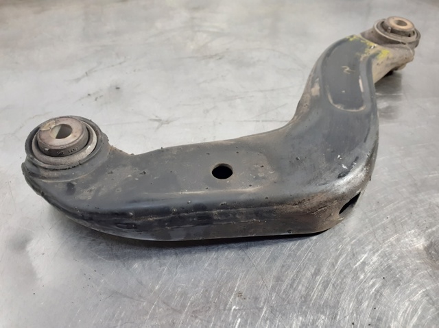 8E0505324M VAG Brazo superior derecho de la suspensión trasera  disponible Vigo