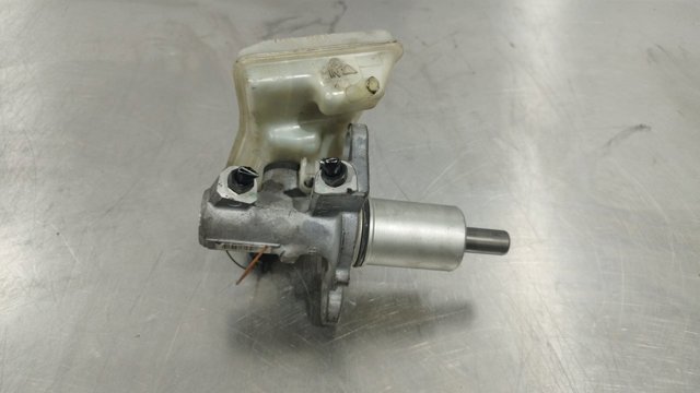 8E0611301C VAG Depósito de líquido de frenos  en stock Córdoba