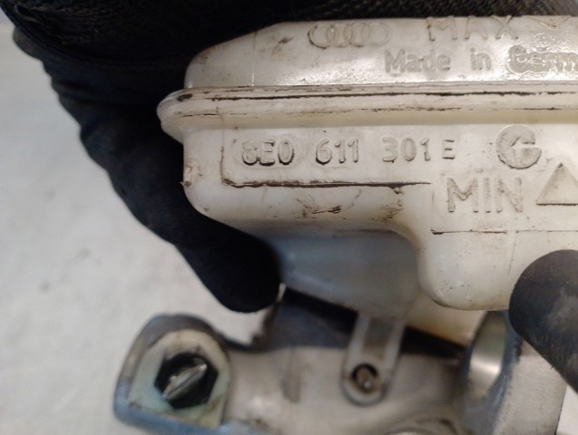 VAG 8E0611301E Depósito de líquido de frenos comprar Barcelona