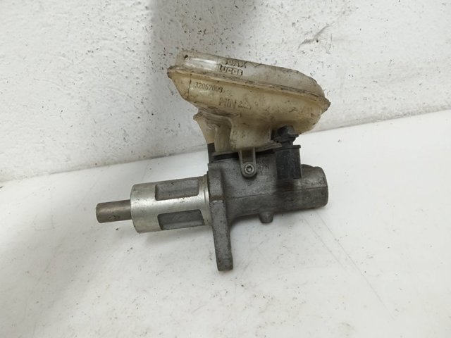 8E0611301G VAG Depósito de líquido de frenos  en stock Córdoba