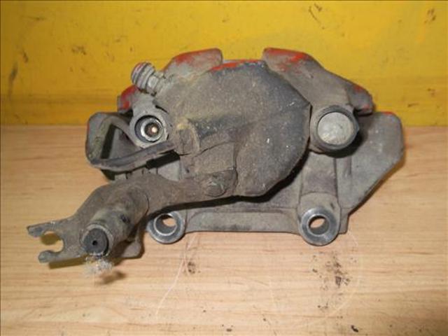 8E0615124 VAG Pinza de freno delantera derecha  en stock Córdoba