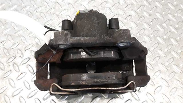 8E0615124A Pinza de freno delantera derecha  en stock Sabadell