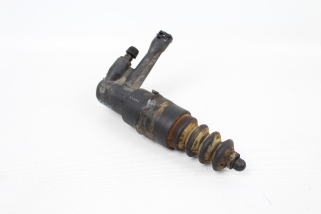 VAG 8E0721257A Bombin de embrague  en stock Salamanca