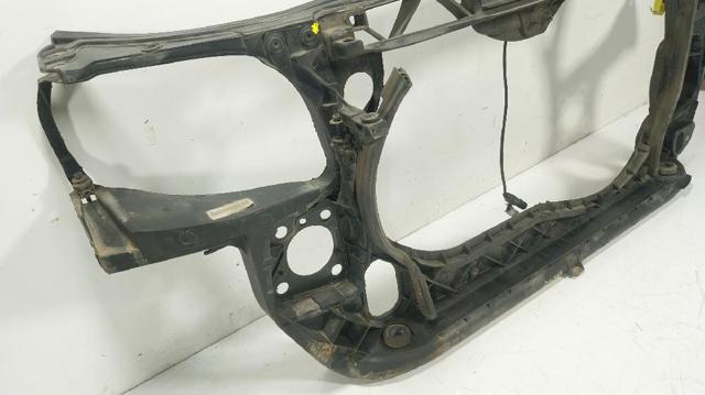 8E0805594E Panel de soporte del radiador y montaje de faros  disponible Burgos