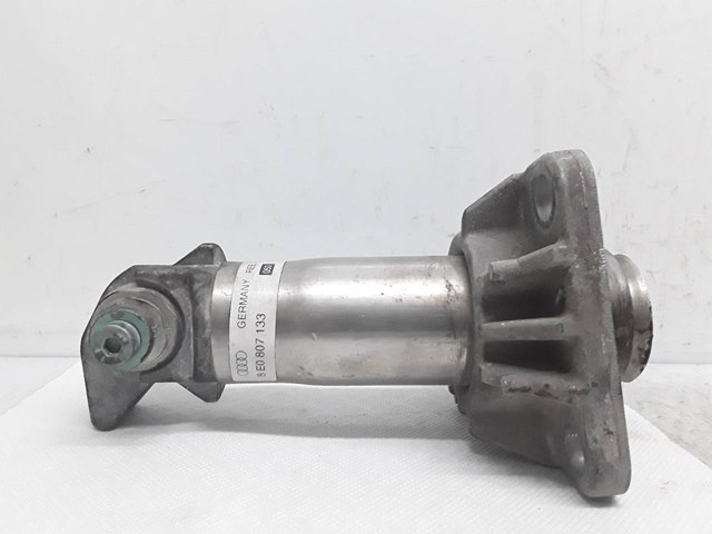 8E0807133 VAG
