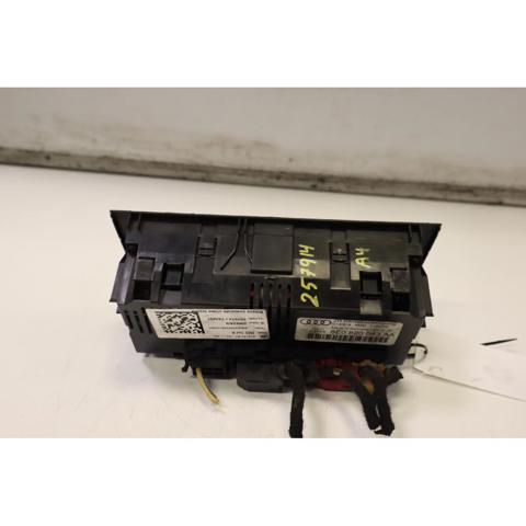 8E0820043BJ Unidad de control aire acondicionado  en stock Castellón
