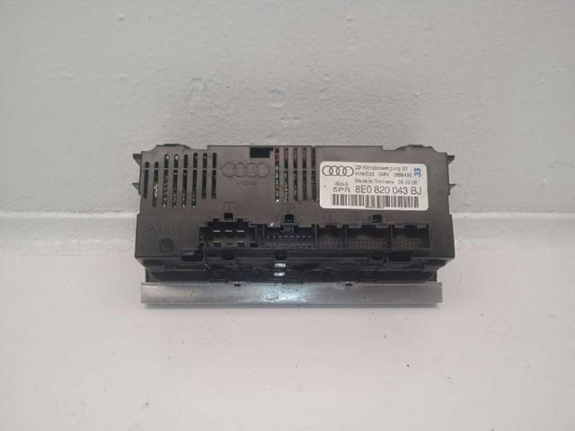 8E0820043BJ Unidad de control aire acondicionado  en stock Granada