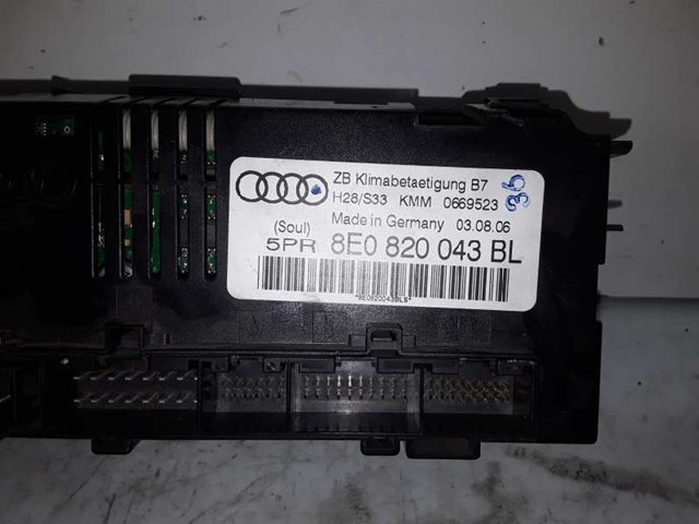 8E0820043BL VAG Módulo de modos de calefacción/aire acondicionado  disponible Alicante