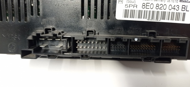 8E0820043BL VAG Unidad de control aire acondicionado  en stock Huelva