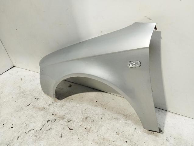 8E0821105F Aleta delantera izquierda  disponible Burgos