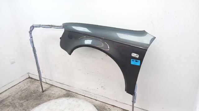 VAG 8E0821105F Aleta delantera izquierda  comprar en Albacete