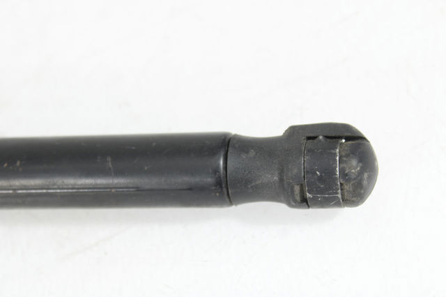 8E0823359A Amortiguador de capó  en stock Sabadell