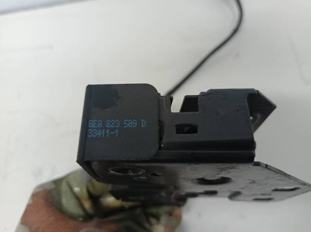 8E0823509D Cerradura de capó comprar Almería