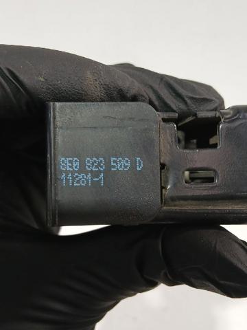 VAG 8E0823509D Cerradura del capó  disponible Valladolid