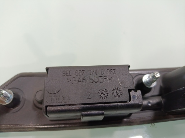 VAG 8E0827574C Tirador de puerta de maletero exterior  en stock Salamanca
