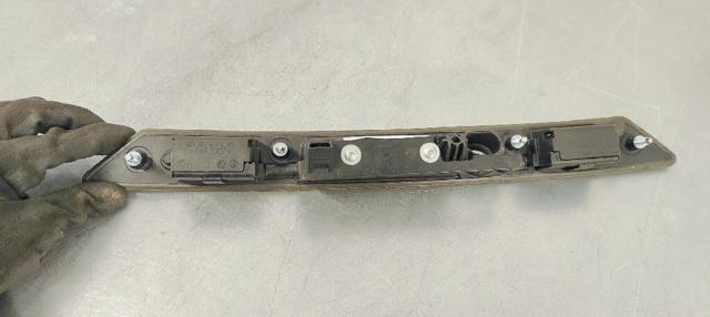 VAG 8E0827574C Tirador de puerta de maletero exterior  en stock Valencia