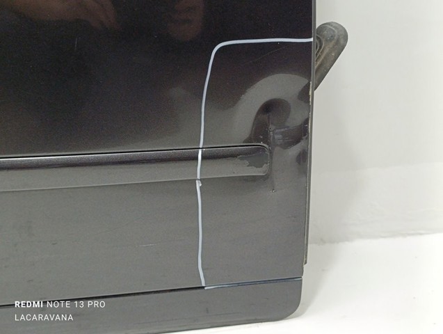 8E0831052J VAG Puerta delantera derecha  en stock Gandía