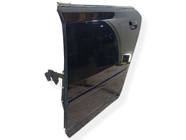 8E0833051 VAG Puerta trasera izquierda  en stock Córdoba