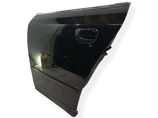 8E0833051 VAG Puerta trasera izquierda comprar Madrid