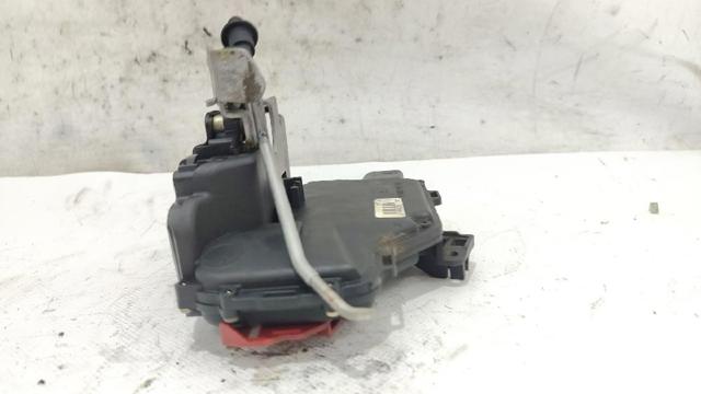 8E0839015C Cerradura de puerta trasera izquierda  comprar en Zaragoza
