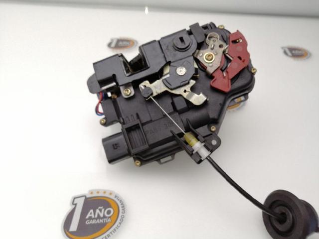 8E0839015C VAG Cerradura de puerta trasera izquierda  en stock Córdoba