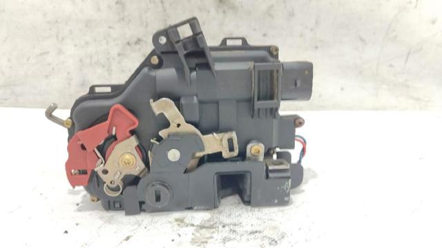 8E0839015C VAG Cerradura de puerta trasera izquierda  disponible Vigo