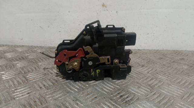 8E0839015C VAG Cerradura de puerta trasera izquierda  comprar en Lleida