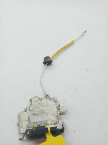 VAG 8E0839016AA Cerradura de la puerta trasera derecha  en stock Salamanca