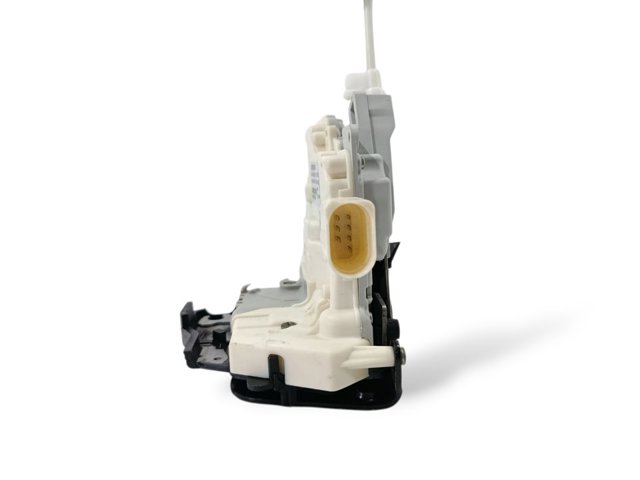 VAG 8E0839016AA Cerradura de la puerta trasera derecha  en stock Terrassa