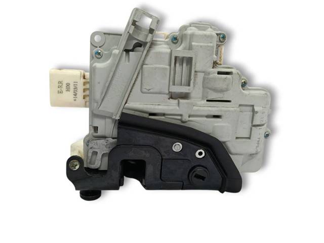 8E0839016AA Cerradura de la puerta trasera derecha comprar Sevilla