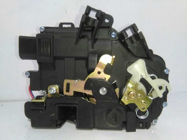 8E0839016C VAG Cerradura de la puerta trasera derecha  comprar en Oviedo