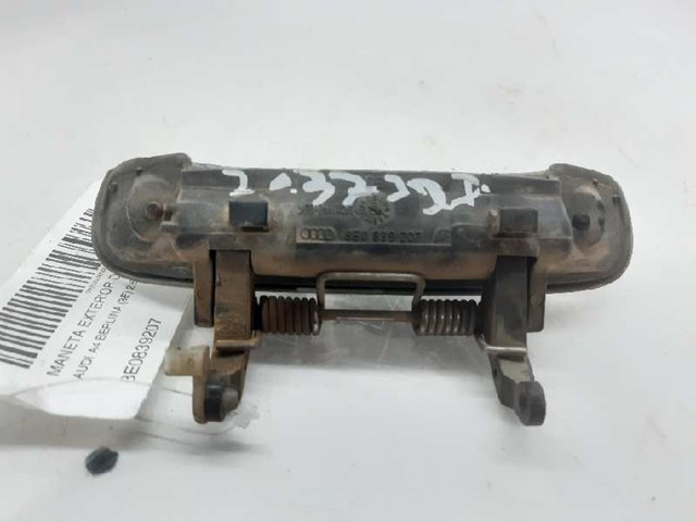 8E0839207 Manija exterior derecha de puerta delantera comprar Sevilla
