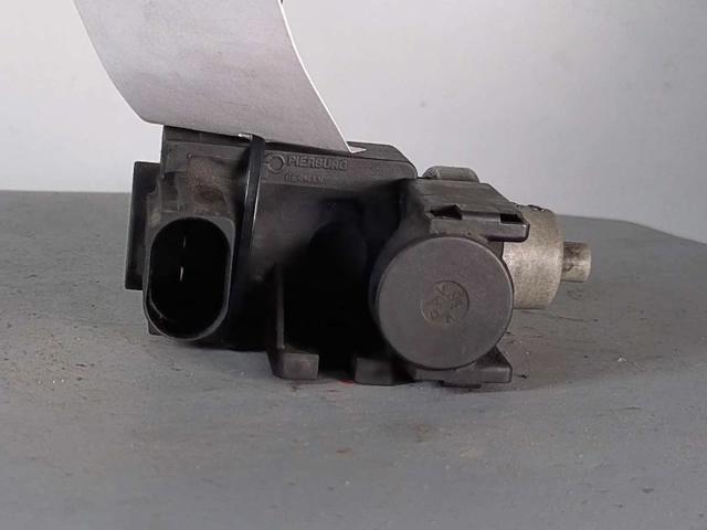 8E0906627C Válvula de solenoide de control de mariposa EGR  comprar en Zaragoza