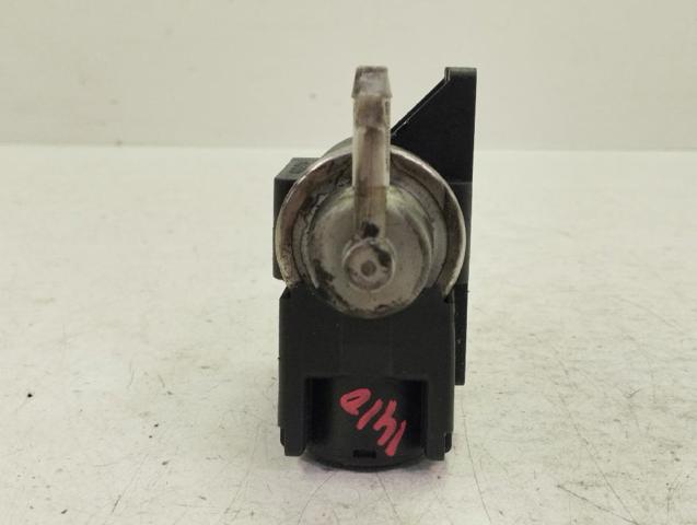 VAG 8E0906627C Válvula de solenoide de control de mariposa EGR  en stock Terrassa