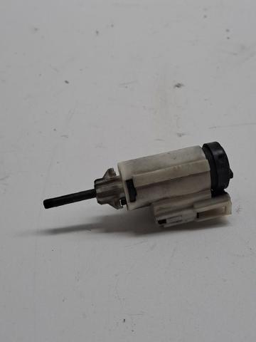 8E0927189B Interruptor de embrague  en stock Granada