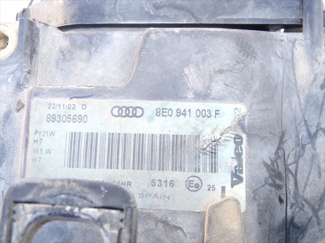 8E0941003F Faro izquierdo  en stock Sabadell
