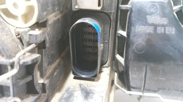 8E0941003F Faro izquierdo  disponible Málaga