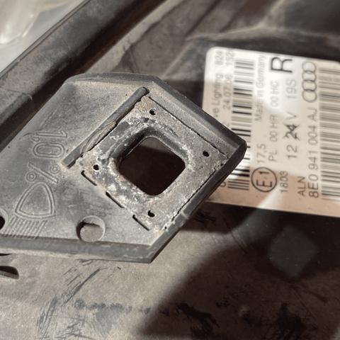 VAG 8E0941004AJ Faro derecho  disponible España